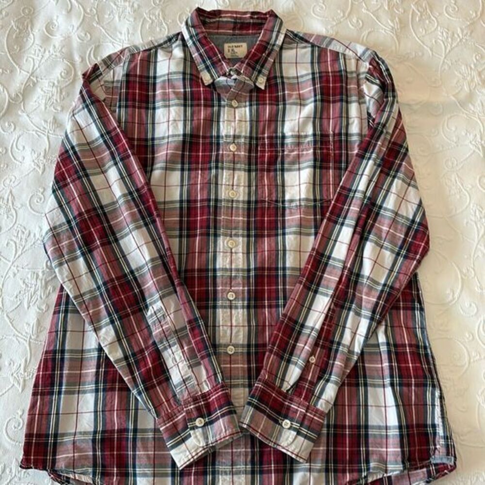 Old Navy Unisex Red/White/Green Plaid Button Down Shirt Size XL Slim‎ Fit
